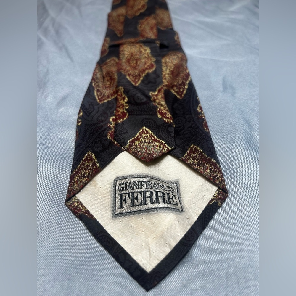 Men’s Gianfranco Ferre Brown Gold Geometric Regular Designer Silk Italy Tie - Picture 2 of 4